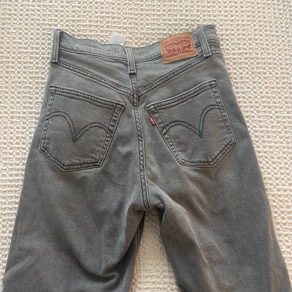 LEVI jeans - Picture 1 of 3